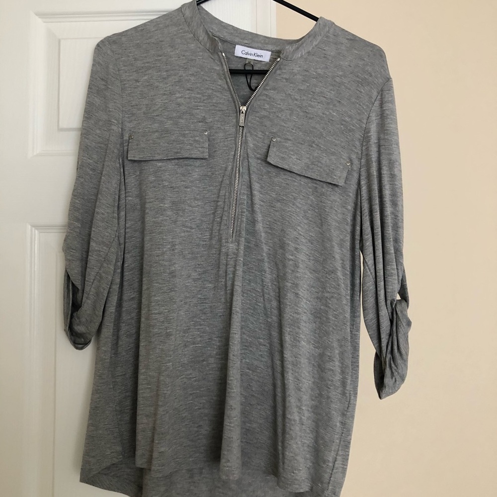 New grey Calvin Klein 3/4 sleeve top